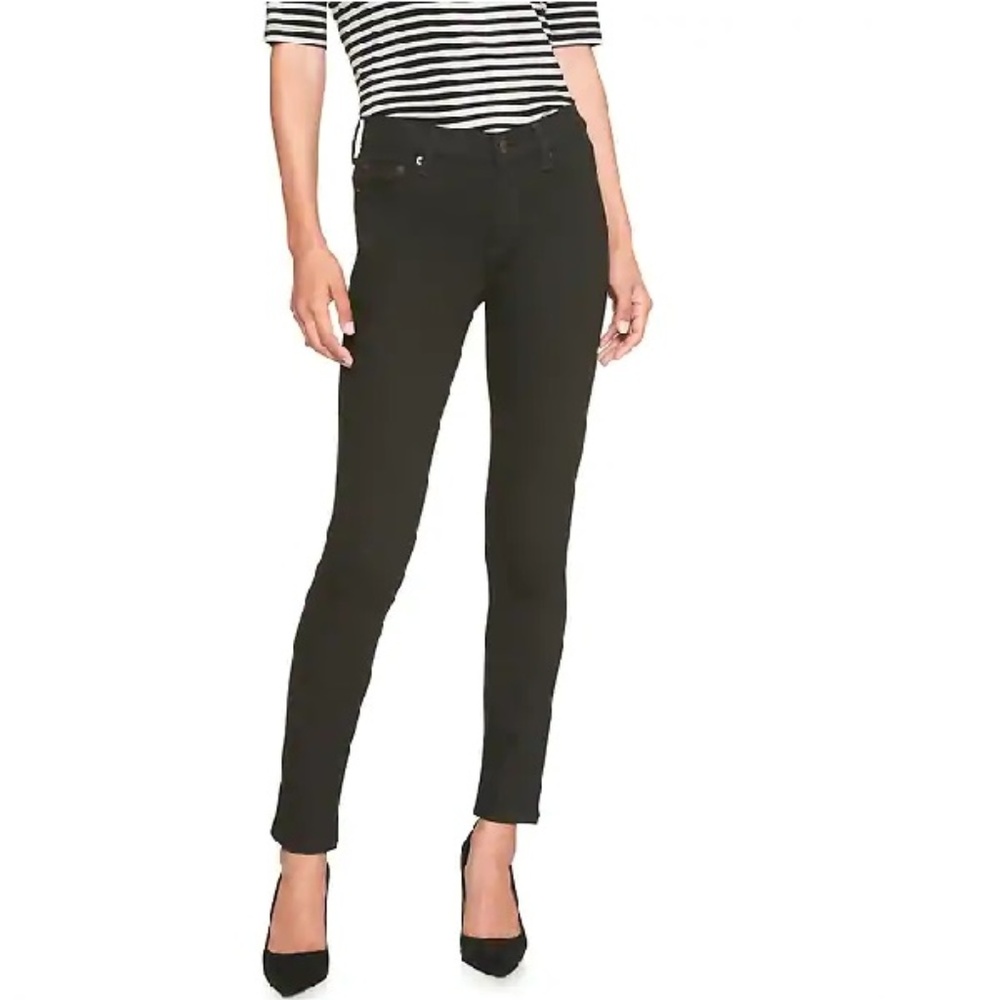 NWT BananaF Mid Rise Skinny Jeans 25P Black c104
